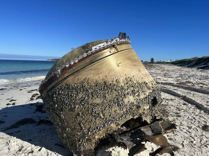 Oggetto misterioso rinvenuto in una spiaggia in Australia