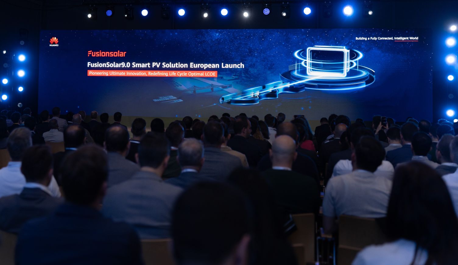 Huawei lancia in Europa la soluzione Smart PV FusionSolar 9.0