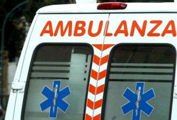 Nordest, operaio travolto dal treno sui binari: 43enne muore durante un intervento di lavoro