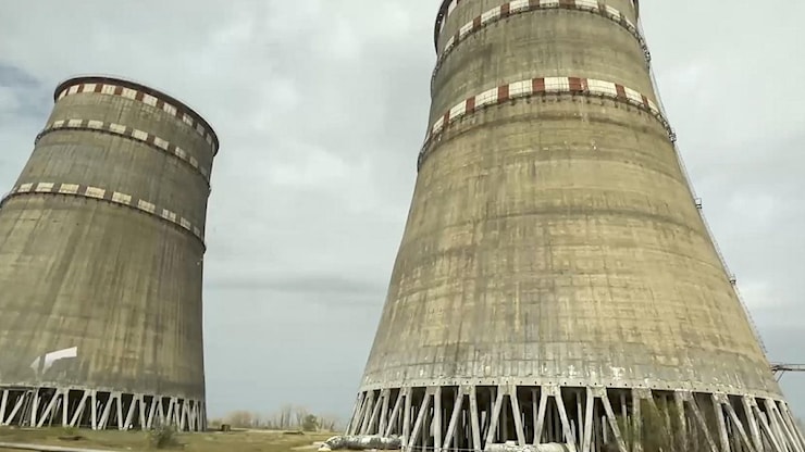 La Russia accusa Kiev di aver colpito con un drone la centrale di Zaporizhzhia: Raid mirato | L'Ucraina smentisce: Vogliono screditarci - Tgcom24