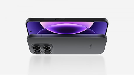 Xiaomi 18 base avrà una batteria più grande del Pro: ecco i dettagli trapelati