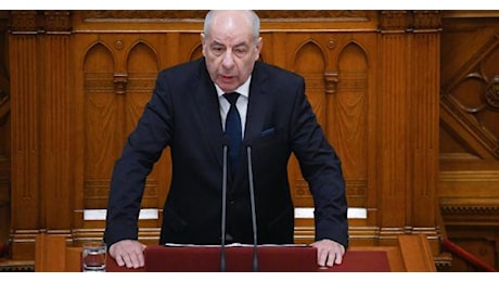 Ungheria approva emendamento costituzionale che sancisce fine incarico Sulyok