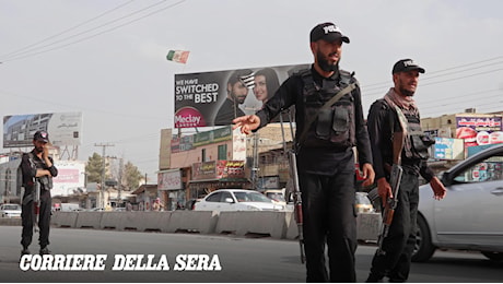Nuova escalation Iran-Usa a Hormuz: petrolio e voli nel caos, Trump minaccia Teheran