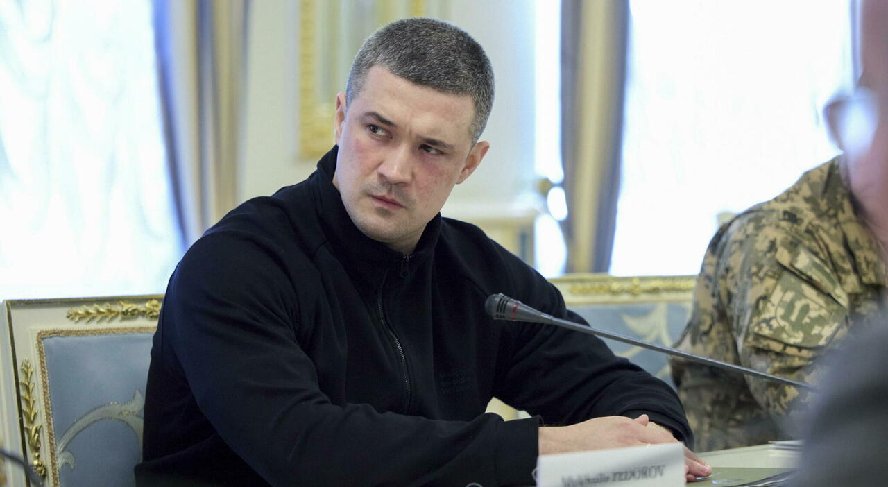 Ucraina, Fedorov lascia il ministero della Difesa sotto richiesta di Zelensky: il possibile successore e le ragioni delle dimissioni