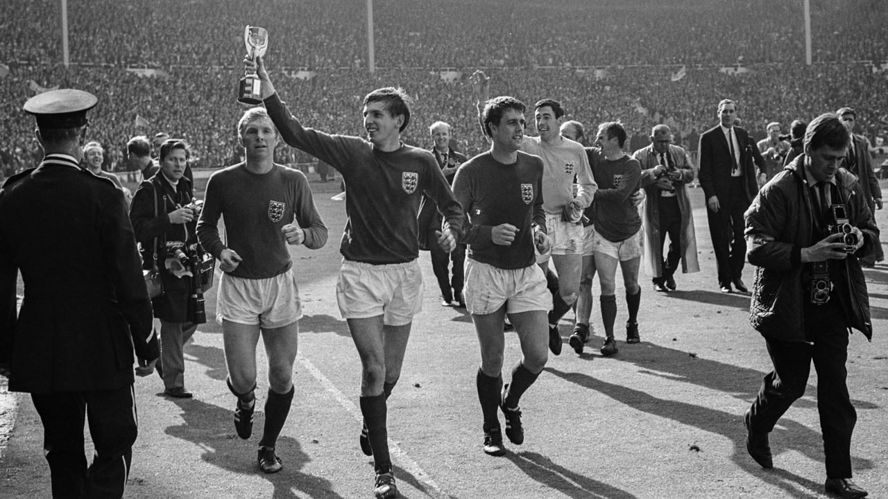 L'Inghilterra e una coppa che manca da ormai sessant'anni: la storia della finale mondiale 1966 e del primo gol fantasma
