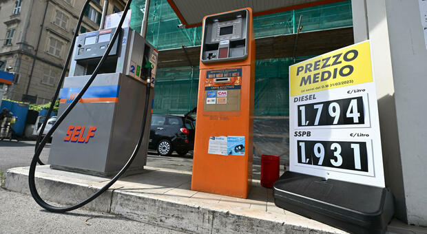 Carburanti: riforma settore presto in Consiglio dei Ministri, benzinai in pressing “basta rinvii”