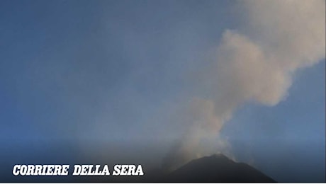Etna, riapre l'aeroporto di Catania dopo due giorni di stop: ripristinate le operazioni di volo