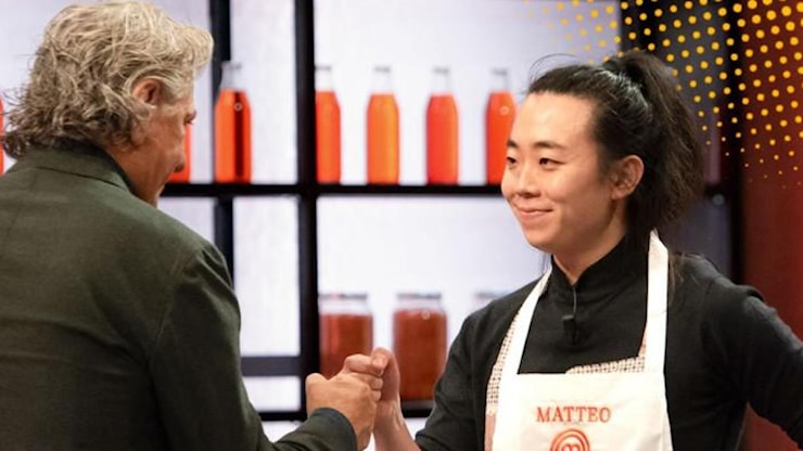 Masterchef, la storia di Matteo. Chiuso in casa per 10 anni, ora la sfida in tv. Barbieri: “Un piatto che spacca” - Il Resto del Carlino
