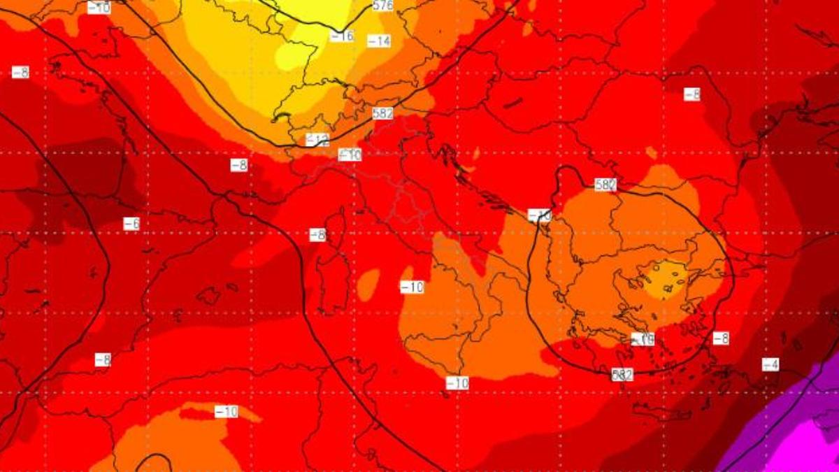 Ricominciamo a respirare”: dopo il caldo torrido torna un’estate nella media. Ma durerà? Gli scenari