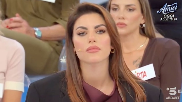 Uomini e Donne anticipazioni: Flavio annuncia che la scelta è vicina, Ciro Solimene balla con Elisa - movieplayer.it