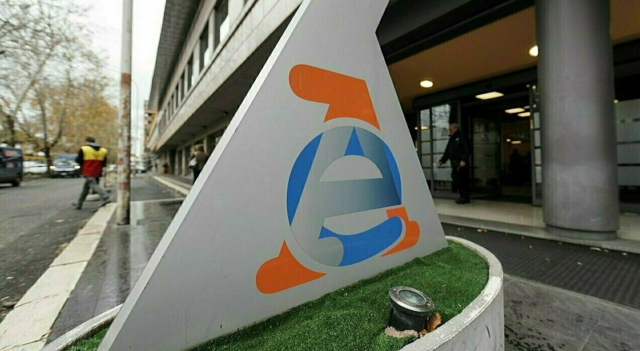 Fisco, dall'Agenzia delle Entrate migliaia di lettere in arrivo: cosa succede se le ignori e le possibili sanzioni