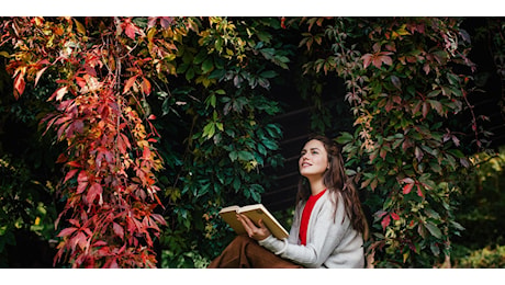 10 libri da leggere a ottobre: thriller, distopie e storie d'amore