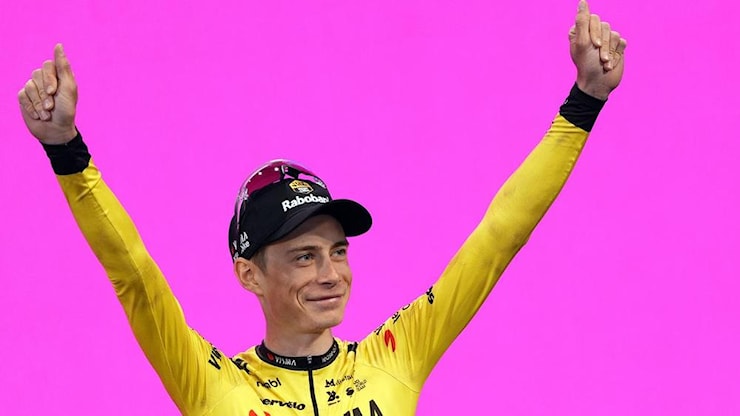 Parte il Giro e Vingegaard va a caccia dei magnifici sette - RSI Radiotelevisione svizzera