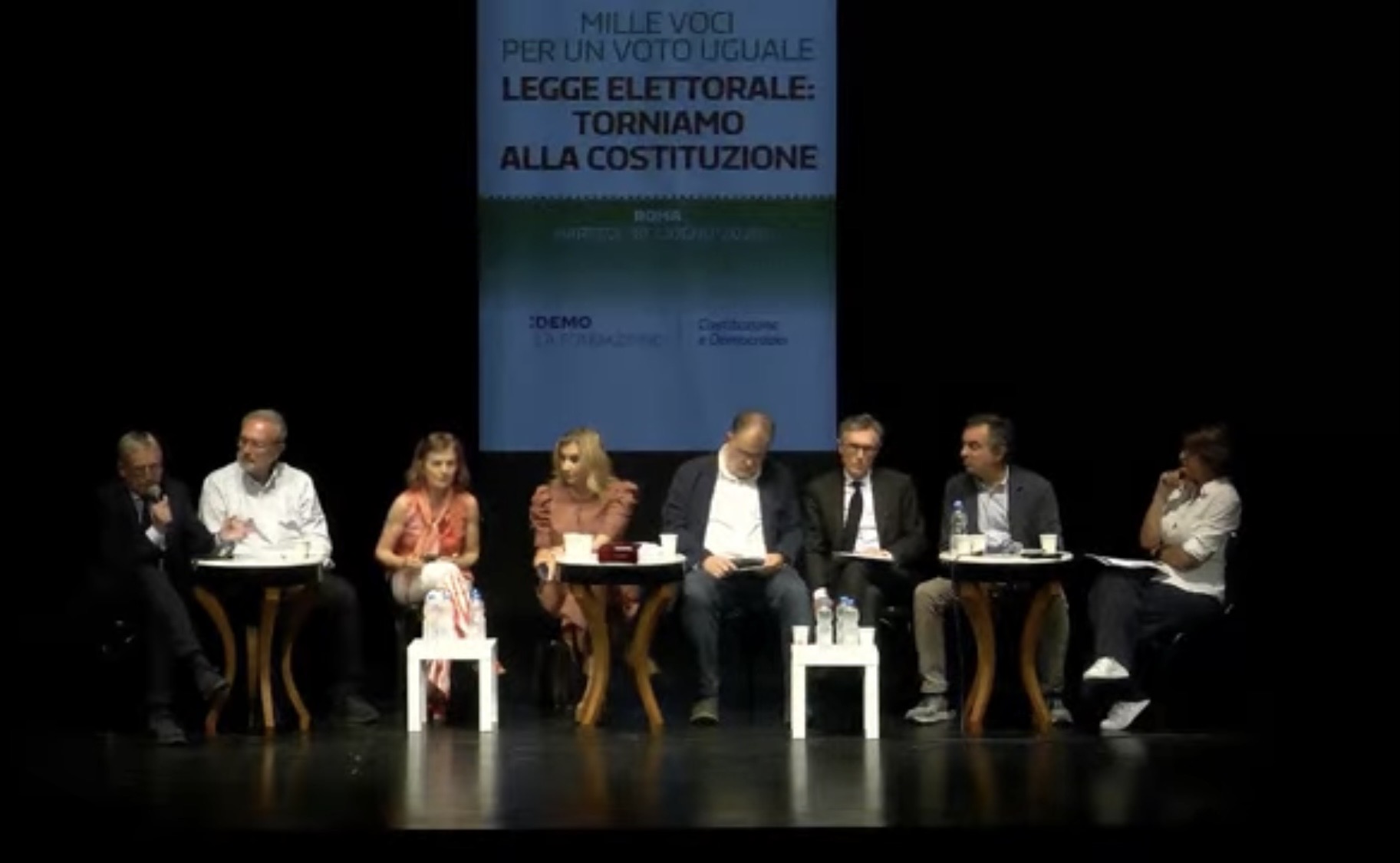 Maratona per la Costituzione a Roma: giuristi e politici uniti contro la nuova legge elettorale