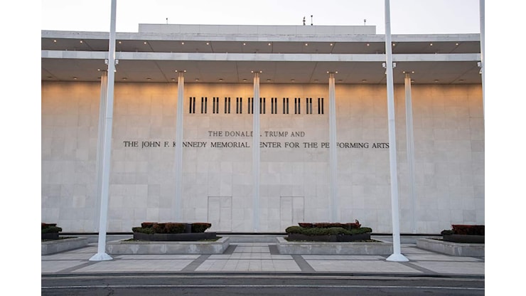 Giudice Usa: illegittimo nome di Trump al Kennedy Center, va rimosso - Sky TG24