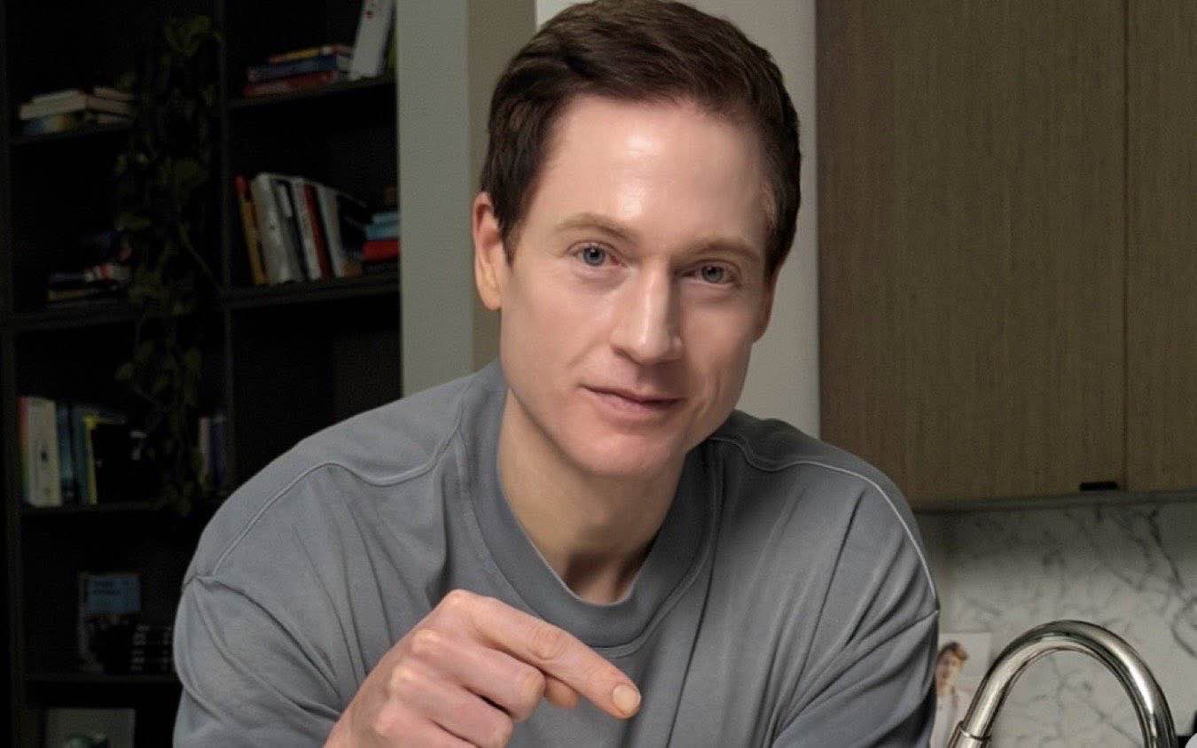 L’uomo simbolo della longevità sta male: la gastrite autoimmune di Bryan Johnson riaccende il dibattito sul biohacking