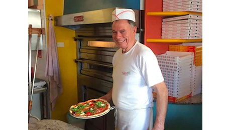 Omicidio del pizzaiolo a Reggio Emilia, la Lega attacca lo “straniero” ma l’arrestato è italiano: poi la retromarcia