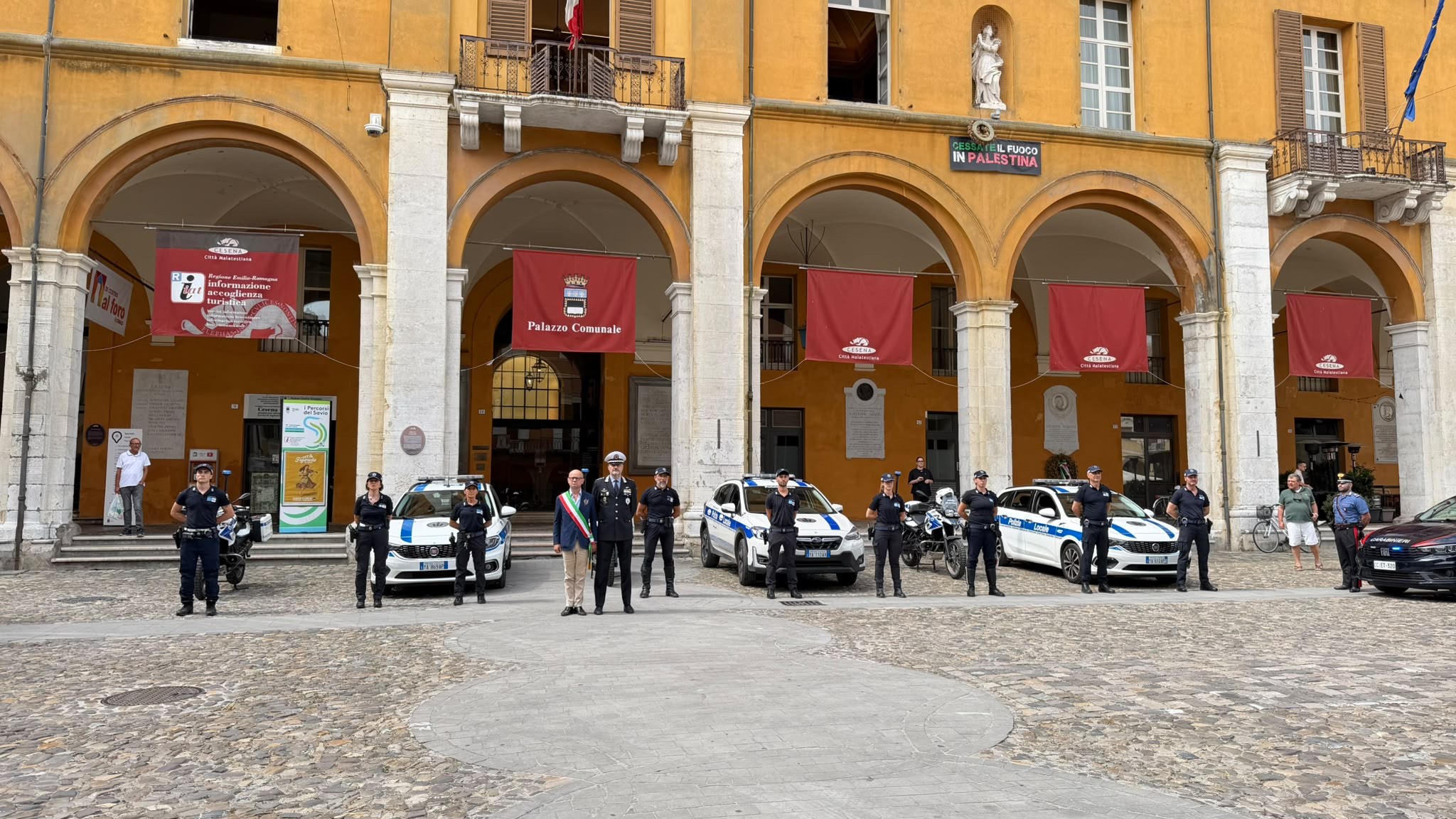 Polizia locale, un minuto di silenzio per Francesco Imprezzabile