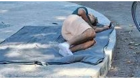 San Benedetto, sgombero di clochard al Ponterotto con gli agenti di polizia minacciati di morte