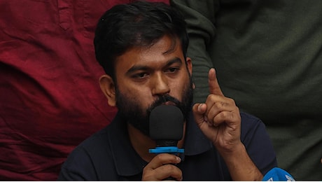 India, arrestato il leader degli “scarafaggi” Dipke prima della protesta a Nuova Delhi