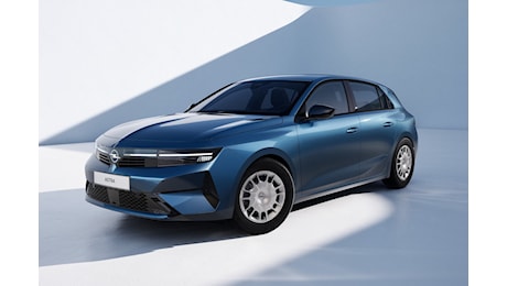 Opel Astra Start, il nuovo allestimento base parte da 32.450 euro