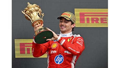 Leclerc vince il Gp di Silverstone, Ferrari sul podio con Hamilton. Antonelli tradito dalla Mercedes