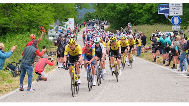 Calendario del Giro d'Italia 2026, la Corsa Rosa parte dalla Bulgaria - Idealista