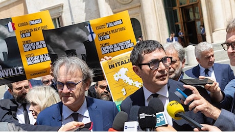Sondaggi politici, centrodestra al minimo della legislatura. Avs supera la Lega