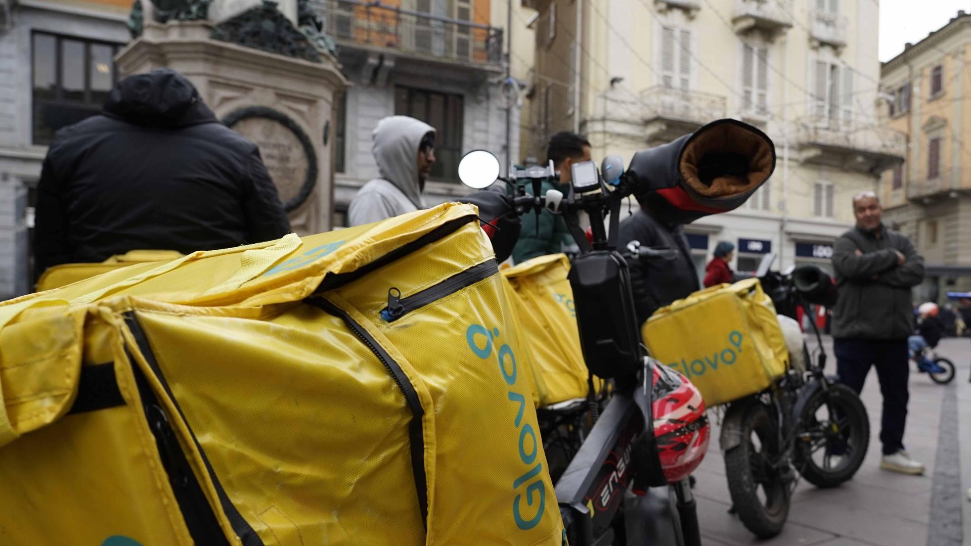Scure Antitrust su Glovo e Deliveroo: “Non rispettano i propri standard etici”