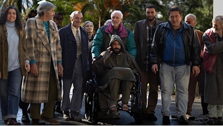 Biagio Conte, il film Rai racconta la vita del “poverello” di Palermo
