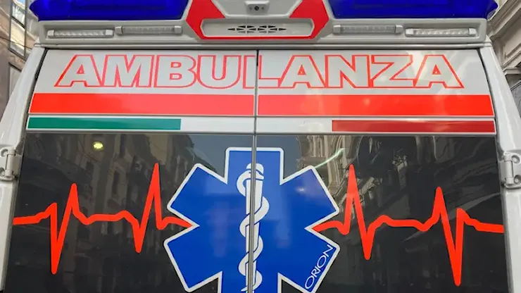 Malore mentre fa il bagno nella piscina del campeggio: morto un quindicenne - L'Unione Sarda.it