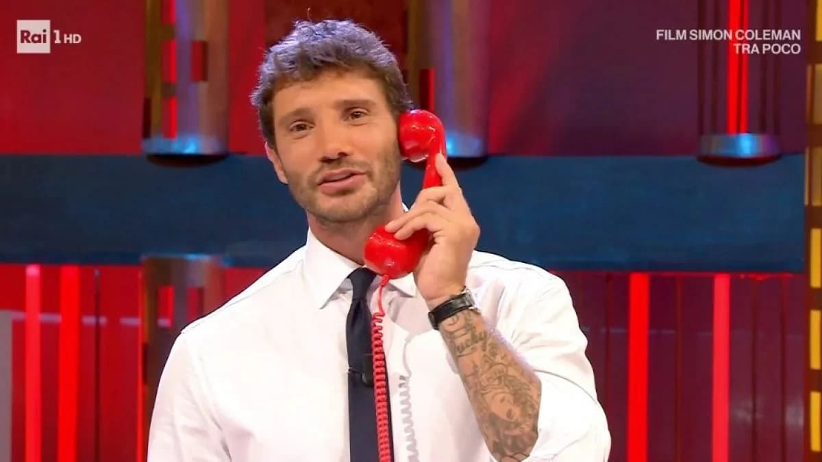 La Ruota della Fortuna batte Affari Tuoi, Bonolis perde contro i Mondiali: ecco cosa emerge dagli ascolti tv