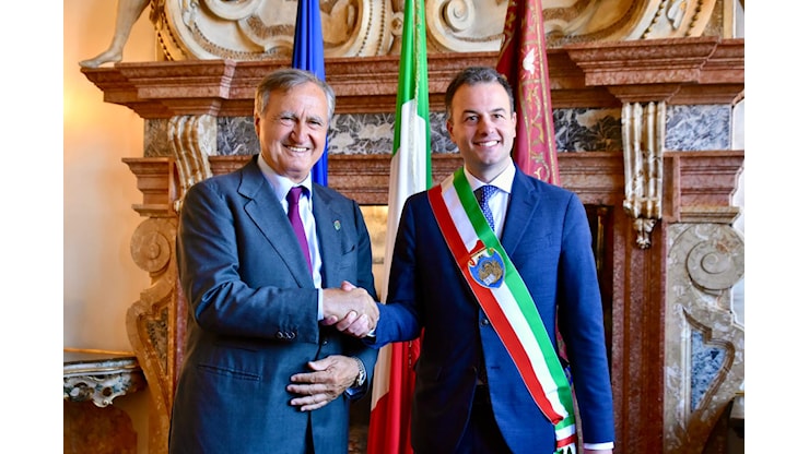 A Venezia Brugnaro passa le consegne a Venturini: Sarà un grande sindaco - Agenzia Dire