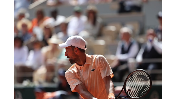 Roland Garros, Vallejo si scusa dopo la bufera: “Ero troppo carico di emozioni, ho rispetto per la giudice”. Roland Garros senza padroni: fuori Sinner e Djokovic, Parigi avrà un nuovo campione Slam. Djokovic e futuro incerto: “Non so se tornerò a Parigi” - LiveTennis.it - Il portale italiano del tennis