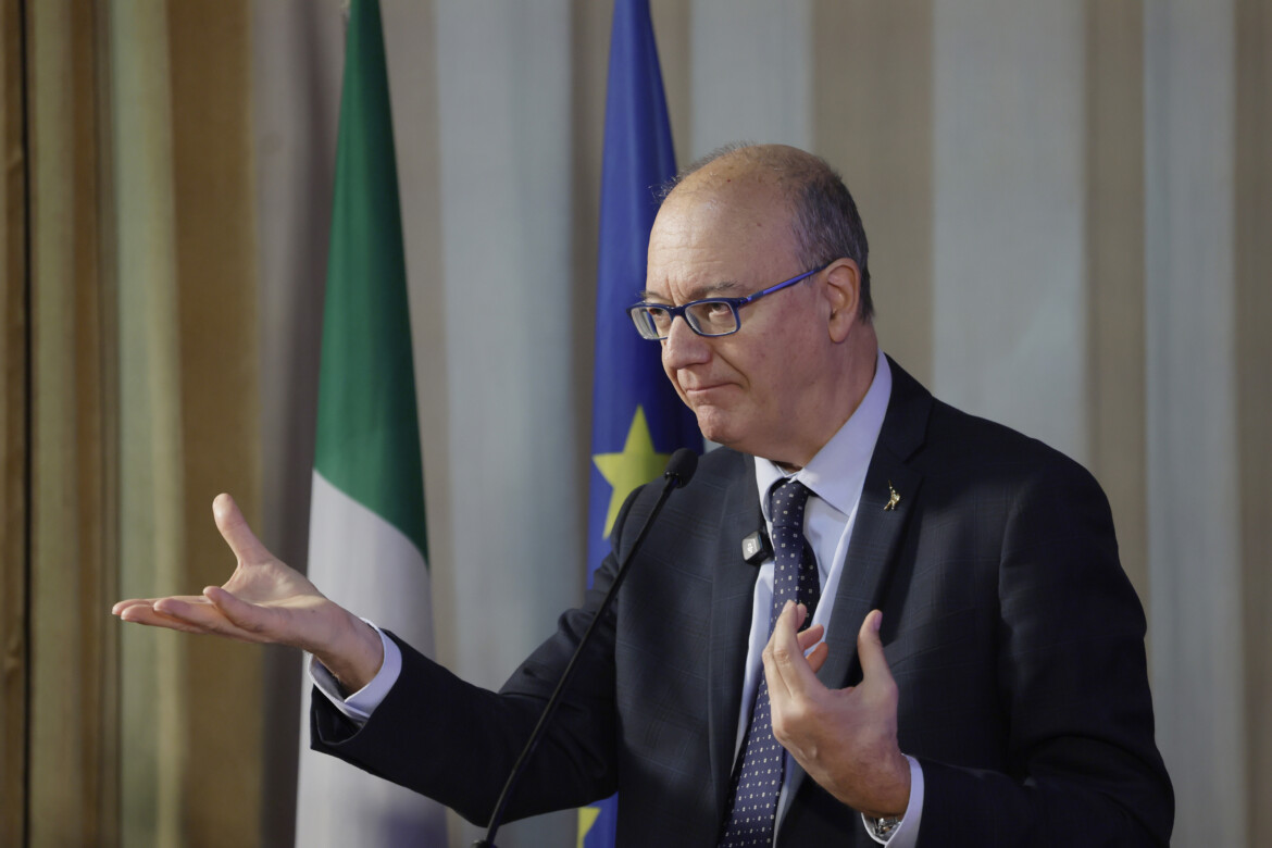Scuola, «dispersione sconfitta». Il governo si fa i dati in casa