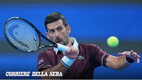 Djokovic vince l'Atp Pechino, il 102° titolo in carriera: De Minaur si ritira in finale