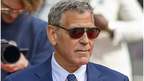 George Clooney riceve il Leone d’oro alla carriera all’83esima Mostra di Venezia