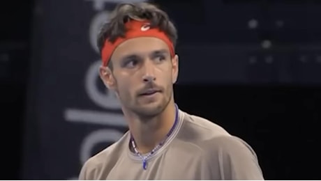 ATP Lione, Musetti domina il derby con Arnaldi: 6-1 6-4 e ottavi conquistati