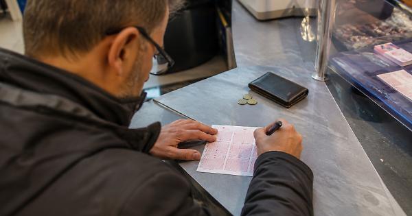 Estrazioni del Lotto, del SuperEnalotto e del 10 e Lotto del 18 luglio