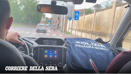 Rapina in via Torino a Milano, le due baby rapinatrici arrestate per il video su Tiktok