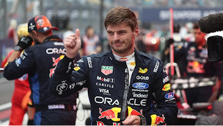 Verstappen vince la Sprint di Singapore sotto la pioggia
