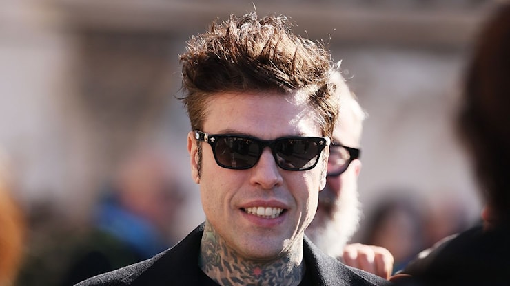 Fedez papà per la terza volta: è nato Edoardo Lupo, ma ora è tutto diverso - Vanity Fair Italia