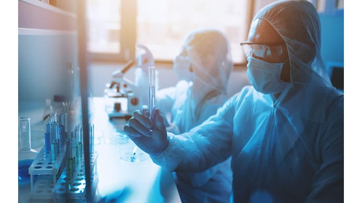 Tumore al pancreas, un nuovo farmaco sperimentale allunga la sopravvivenza. Lo studio - Sky TG24