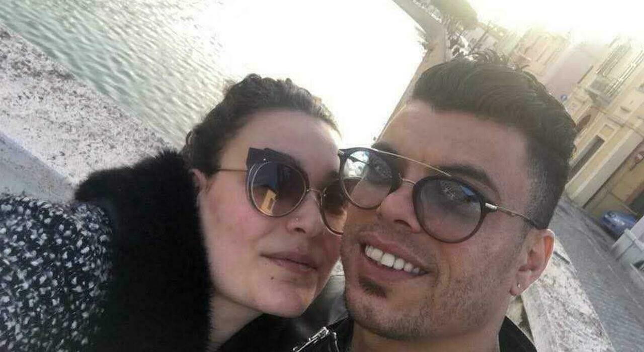 Il messaggio di Khemaies alla suocera: «Ho ammazzato tua figlia». Poi, ai carabinieri: «Mi aveva puntato il coltello contro». Nel 2020 era evaso rompendo il braccialetto