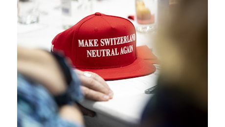 La Svizzera dice no alla neutralità rigida: il 70,2% respinge l'iniziativa della destra