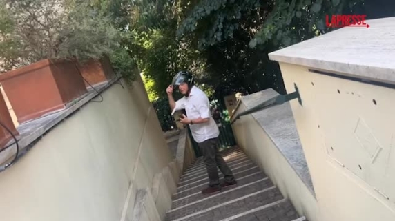 Attentato Ranucci, Lavitola intercettato davanti casa: «Non parlo, ci vediamo quando esco dal carcere»